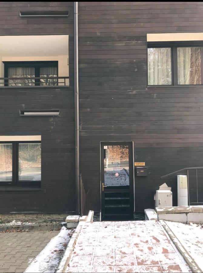 Utulny Apartman Triangel 50M Od Lyziarskeho Vleku Zahradky Donovaly Luaran gambar