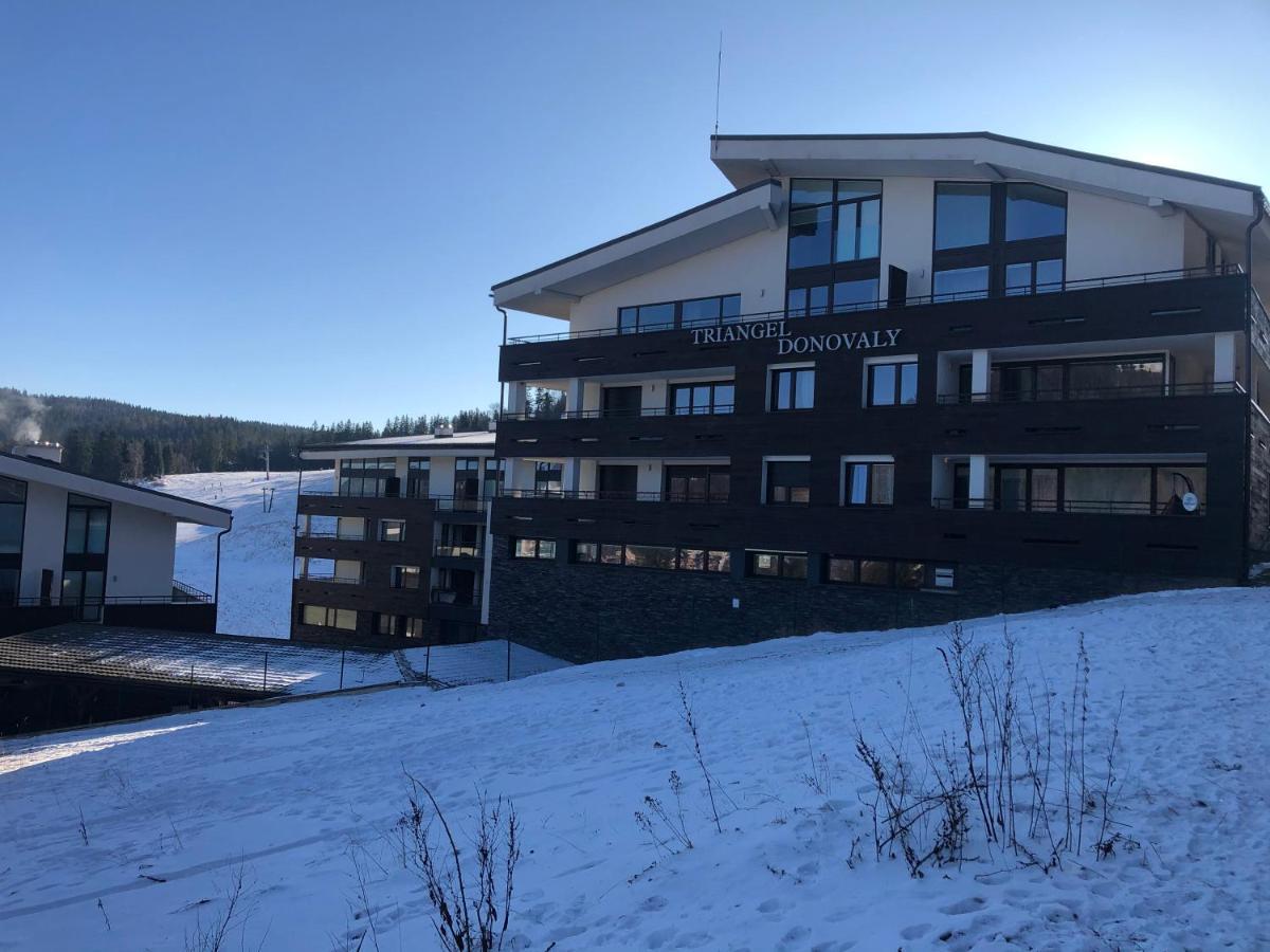 Utulny Apartman Triangel 50M Od Lyziarskeho Vleku Zahradky Donovaly Luaran gambar