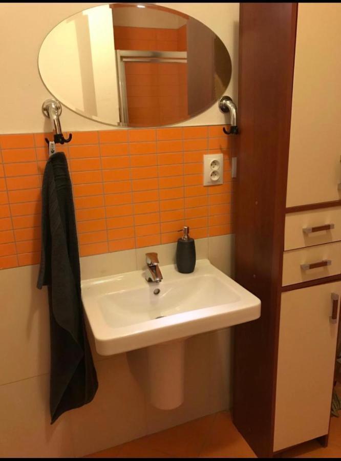 Utulny Apartman Triangel 50M Od Lyziarskeho Vleku Zahradky Donovaly Luaran gambar